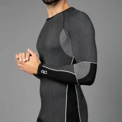 Baselayer mit Rundausschnitt und ohne Nähte