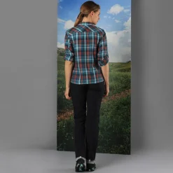 Damenhose aus 4-way stretch Gewebe