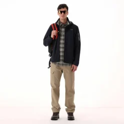 Herren Jacke aus Light Softshell mit abnehmbarer Kapuze