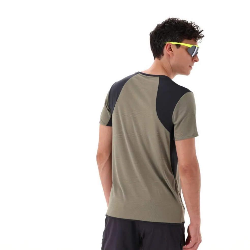 Herren Unlimitech-T-Shirt mit Mesh-Einsätzen