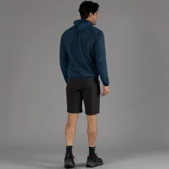 Herren-Bermuda mit 4-Way-Stretch-Gewebe