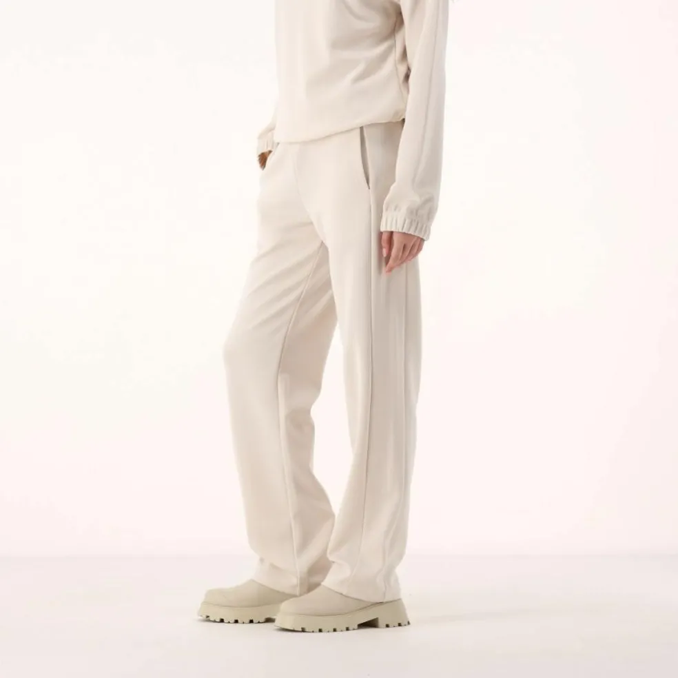 Lange Damenhosen im Regular Fit aus Modal mit matt glänzendem Finish