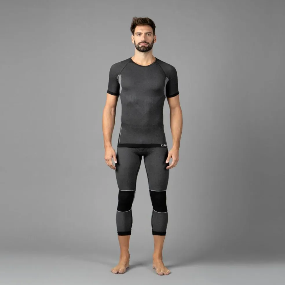 Men's seamless thermal base layer t-shirt
