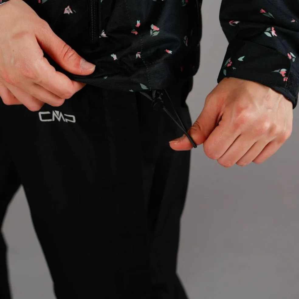 Wasserdichte Damenjacke mit Kapuze